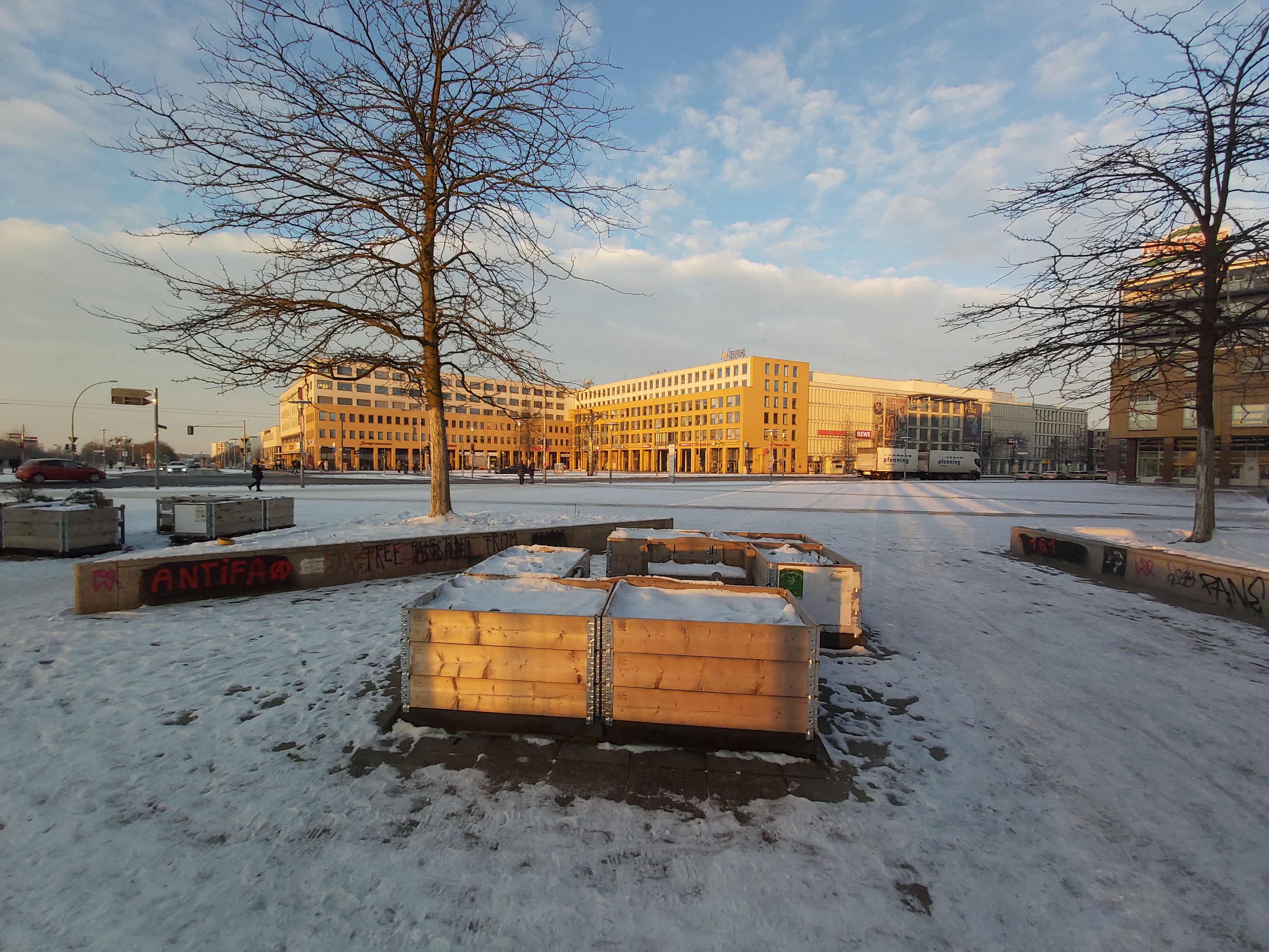 Blick auf einen Stadtplatz im Fördergebeit "Helle Mitte"