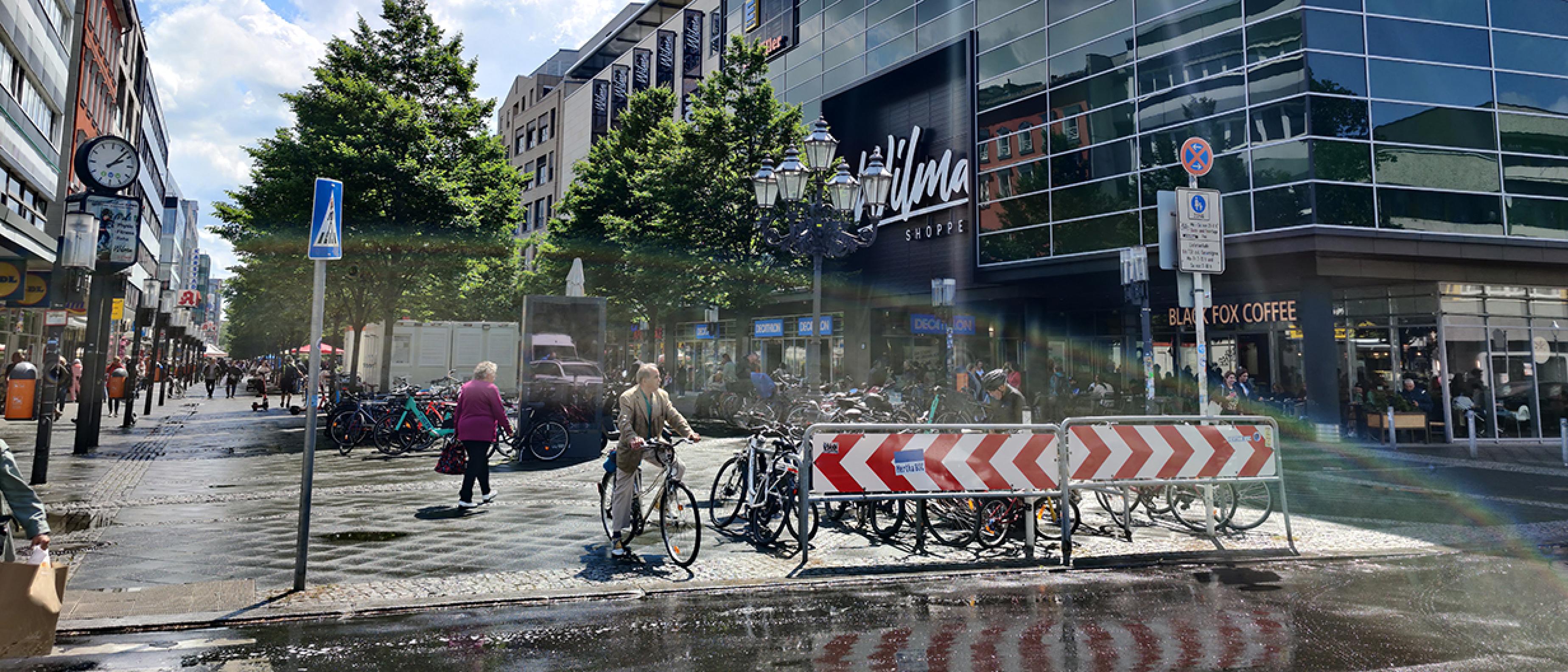 Blick in die Wilmersdorfer Straße
