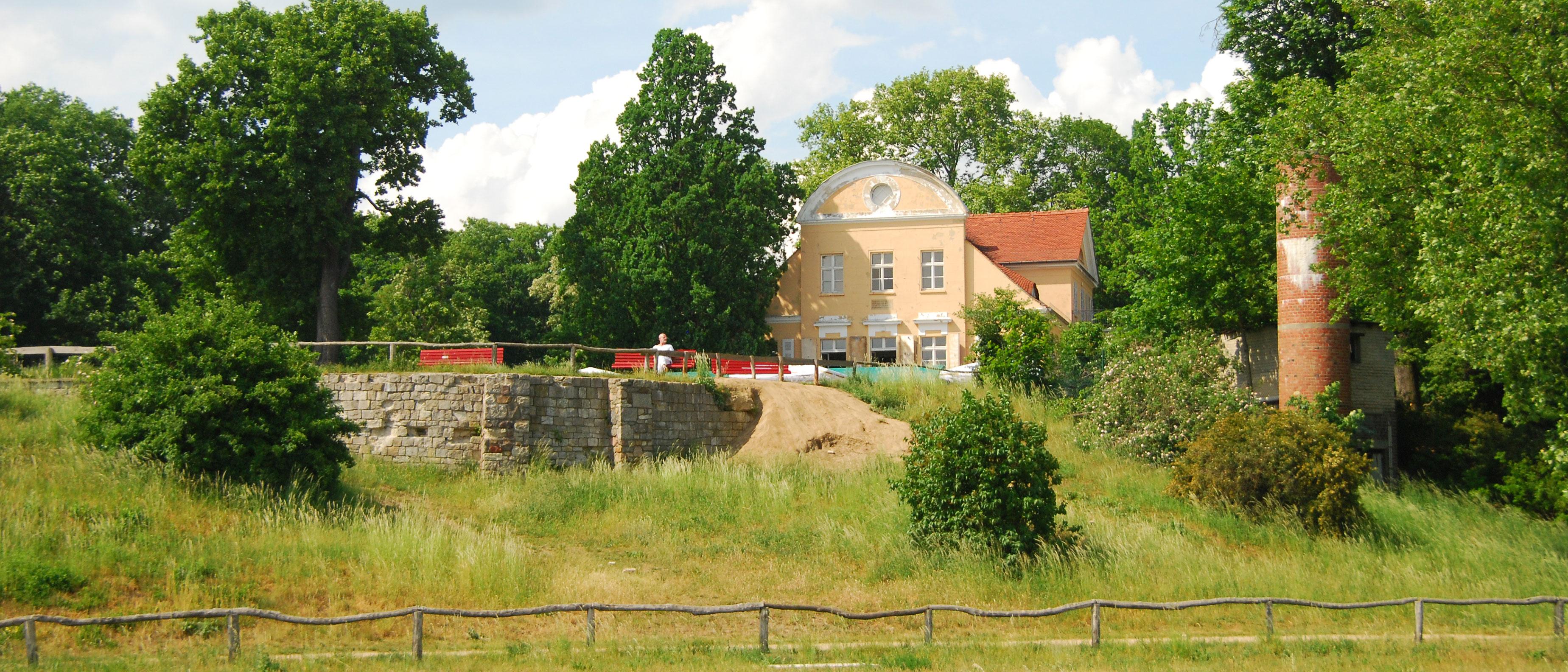 Blick auf das Schloß Neukladow