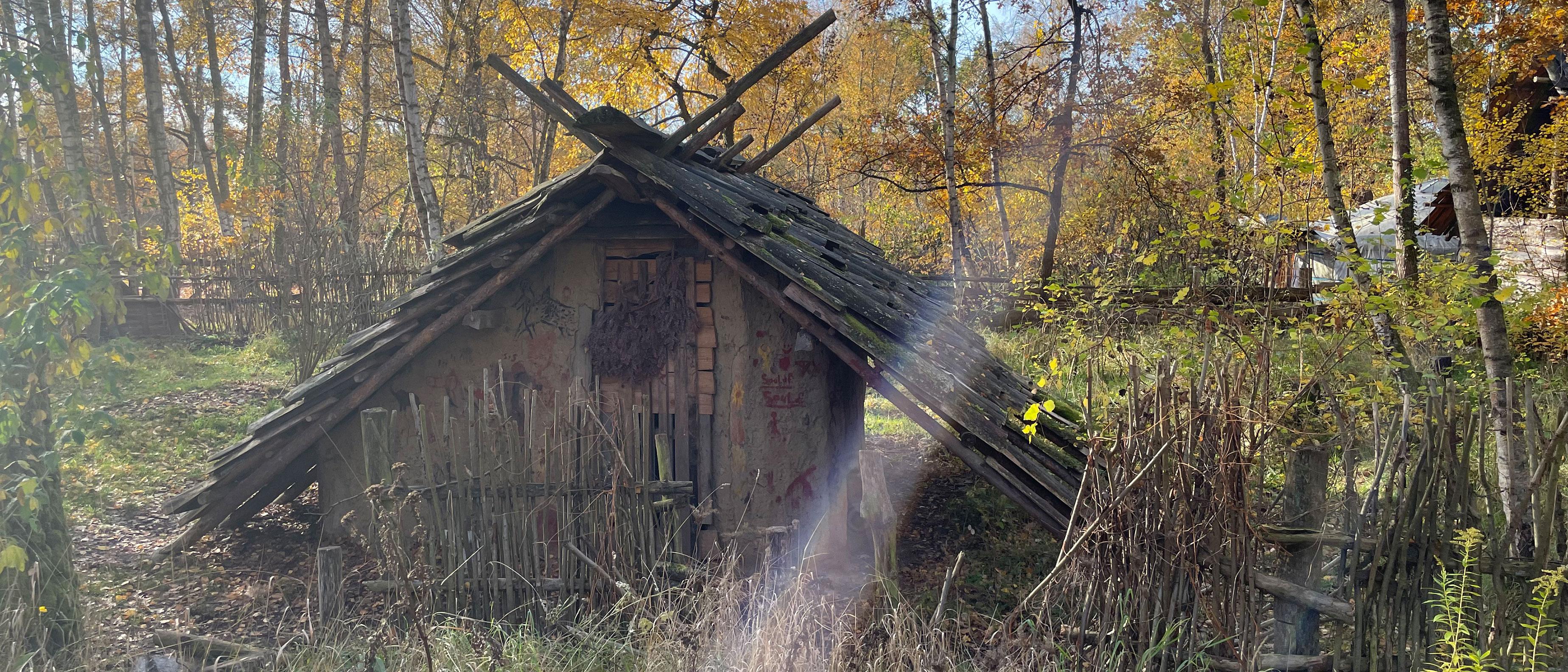 Spielhaus im Naturerfahrungsraum Buch