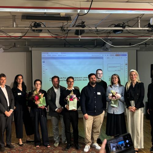 Preisträger und Jury des Wettbewerbs